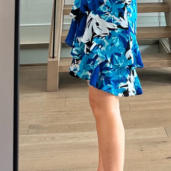 Parker multi blue, some black and white, ruffled dress with tie at the neck. - Picture 5 of 6